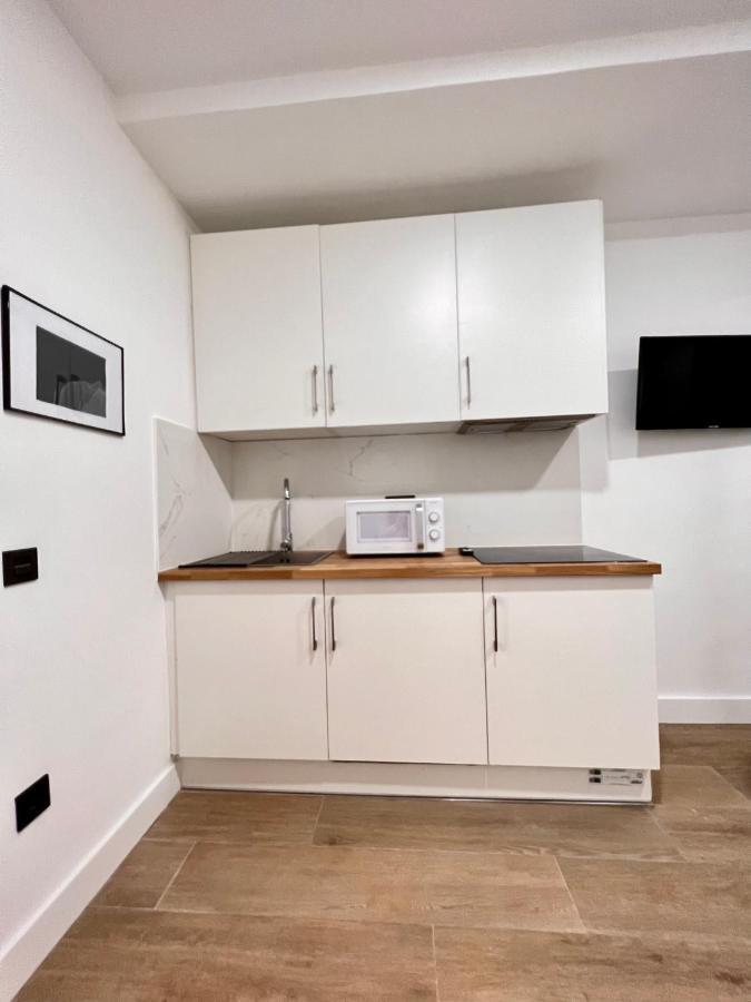Crysoyle Apartment Barcelona Next To Camp Nou L'Hospitalet de Llobregat Exteriör bild