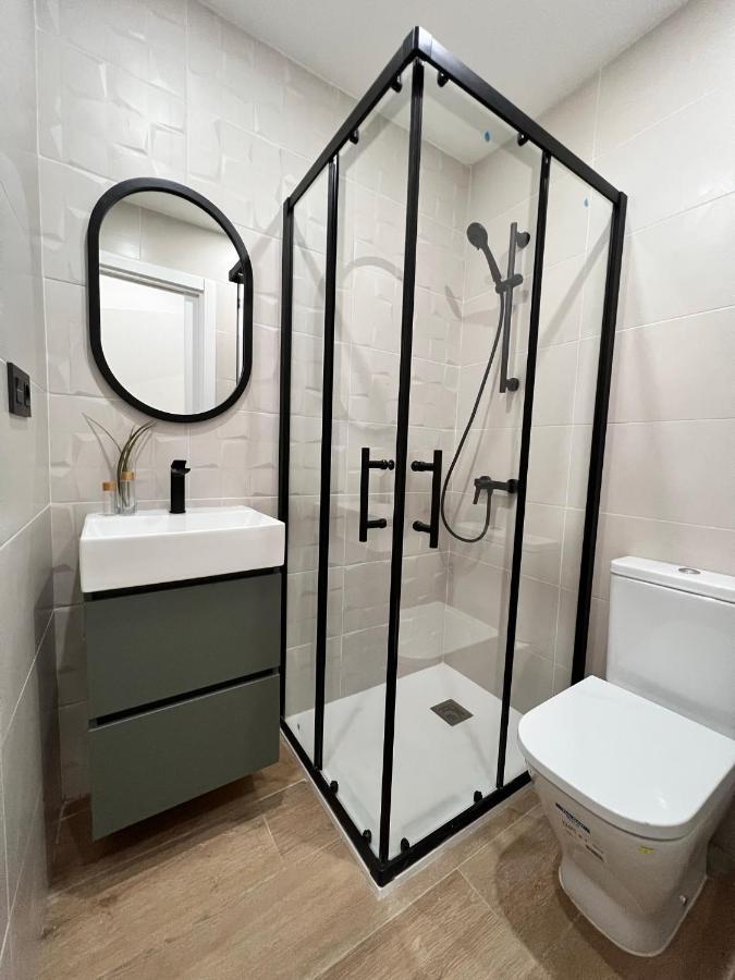 Crysoyle Apartment Barcelona Next To Camp Nou L'Hospitalet de Llobregat Exteriör bild