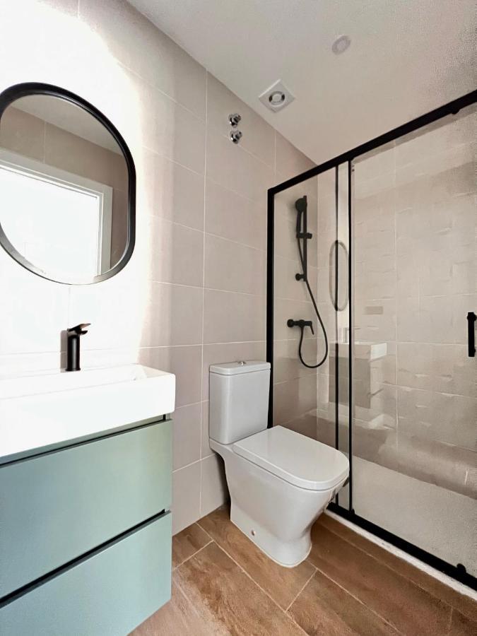 Crysoyle Apartment Barcelona Next To Camp Nou L'Hospitalet de Llobregat Exteriör bild