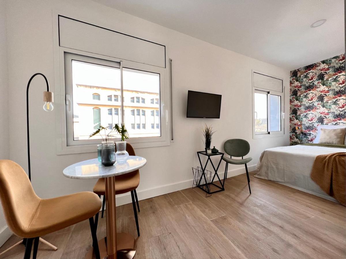 Crysoyle Apartment Barcelona Next To Camp Nou L'Hospitalet de Llobregat Exteriör bild