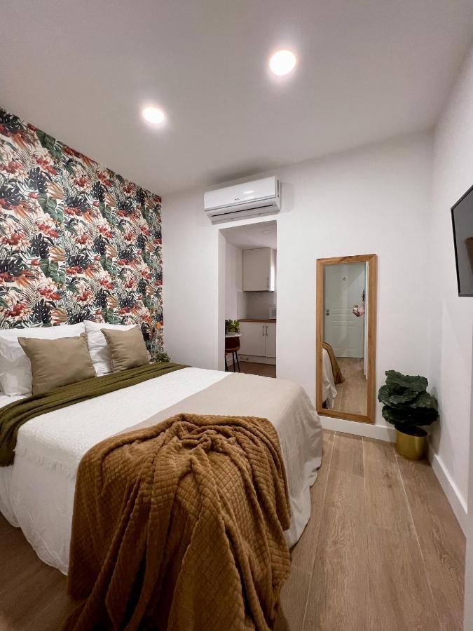 Crysoyle Apartment Barcelona Next To Camp Nou L'Hospitalet de Llobregat Exteriör bild